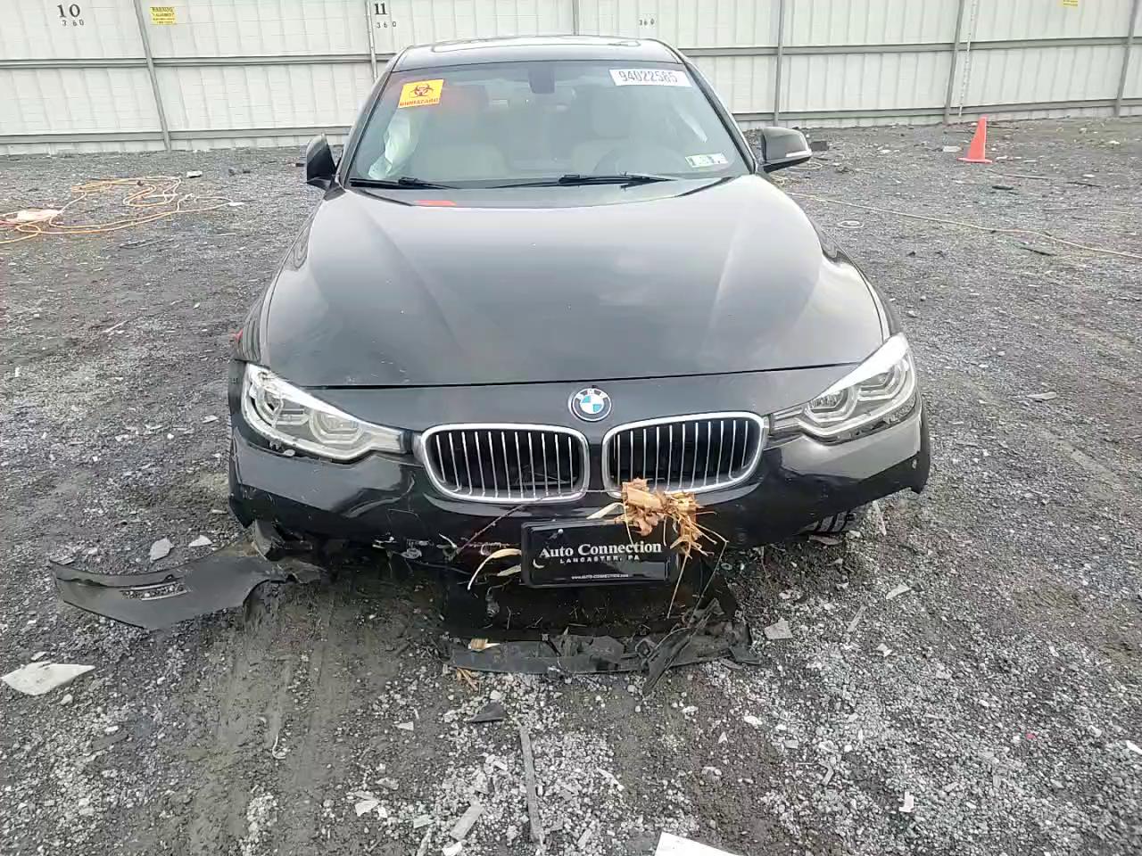 Фото: WBA8E9C59GK647069