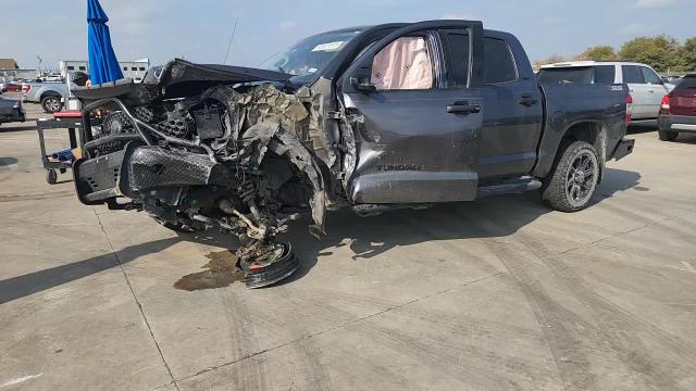 2019 Toyota Tundra Crewmax Sr5 VIN: 5TFDY5F10KX859641 Lot: 93511815