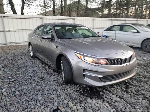 2018 Kia Optima Lx VIN: 5XXGT4L38JG269415 Lot: 92713785