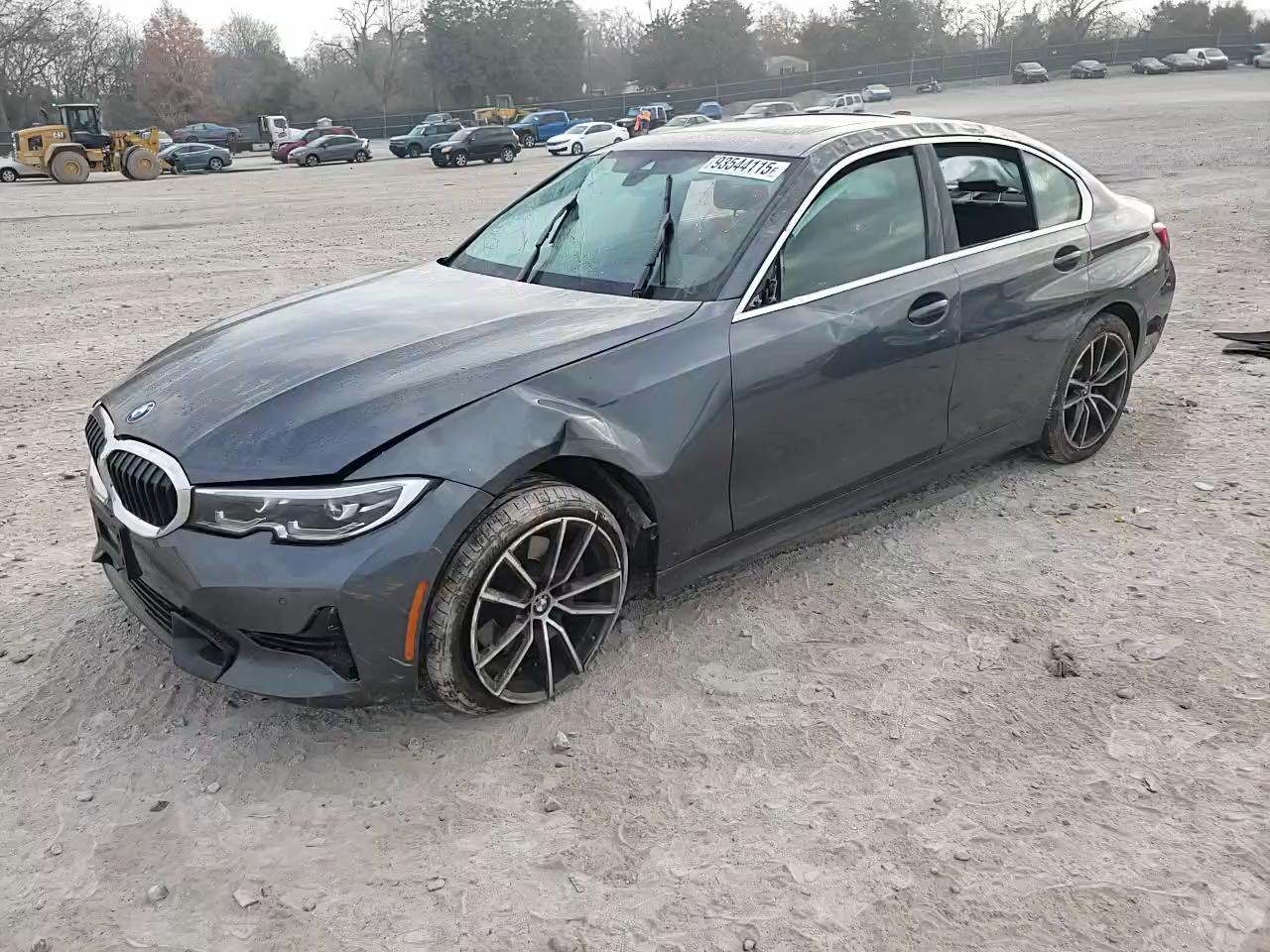 Фото: 3MW5R7J09M8B67663