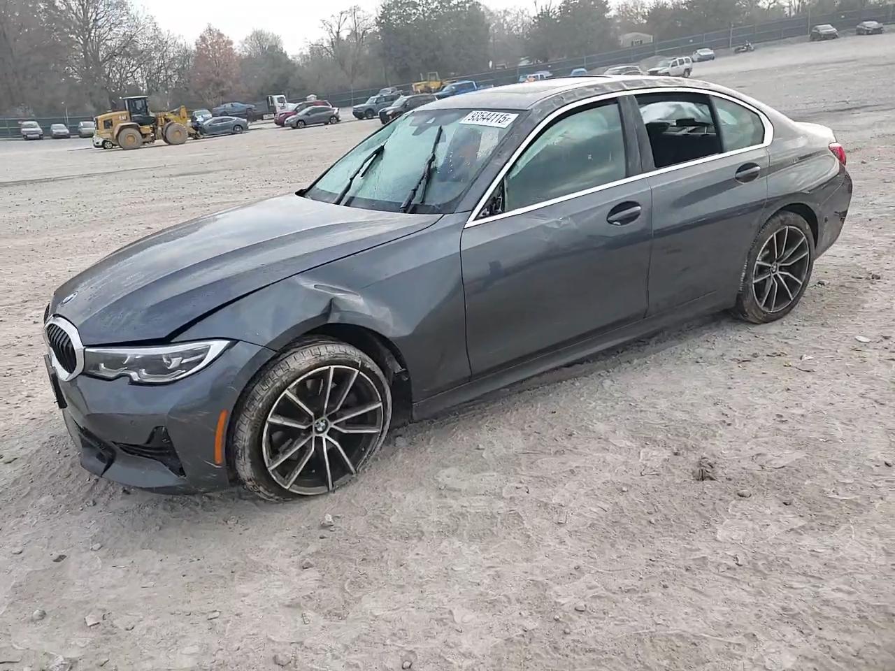 Фото: 3MW5R7J09M8B67663