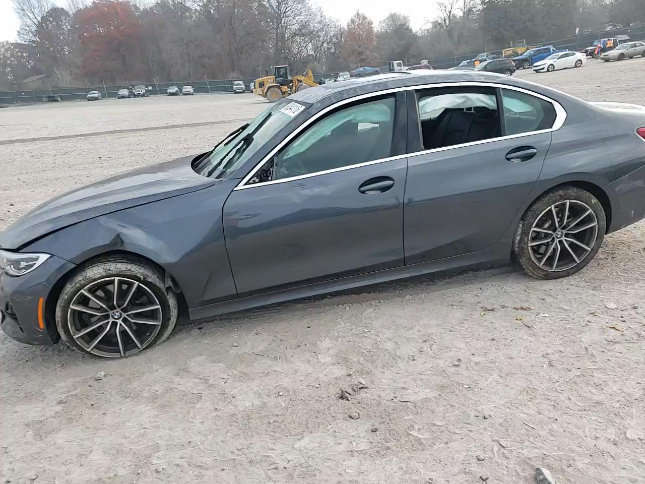 Фото: 3MW5R7J09M8B67663