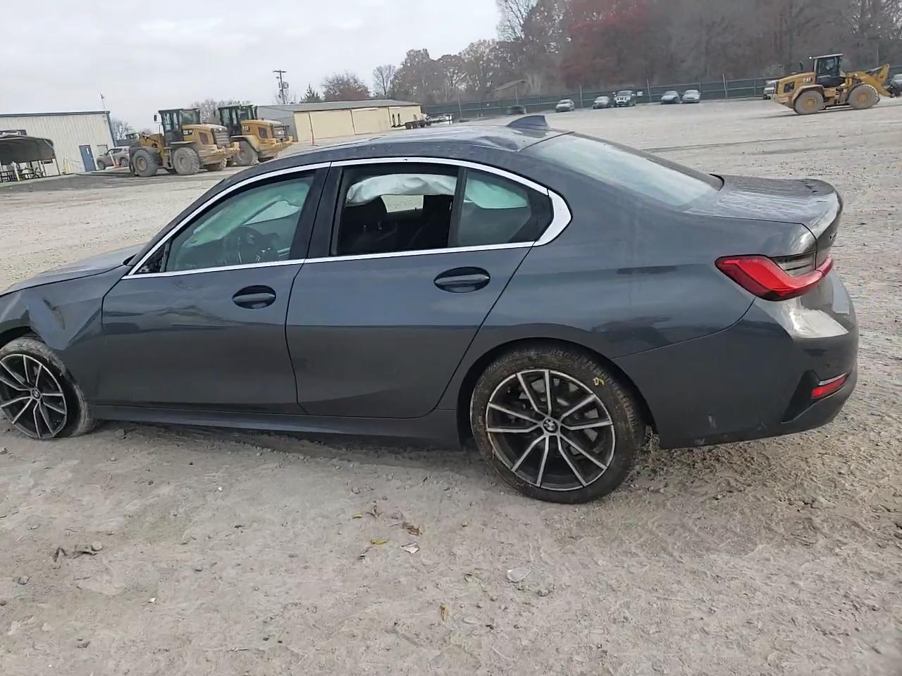 Фото: 3MW5R7J09M8B67663