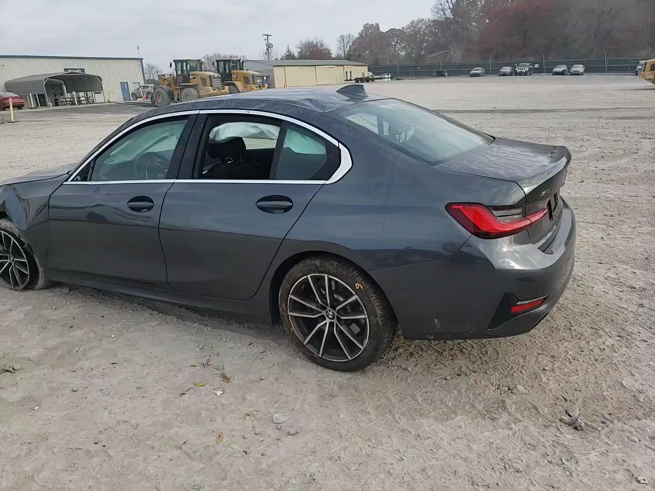 Фото: 3MW5R7J09M8B67663