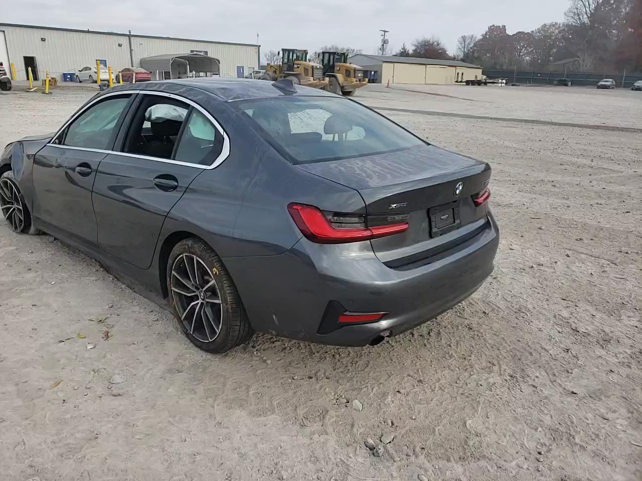 Фото: 3MW5R7J09M8B67663