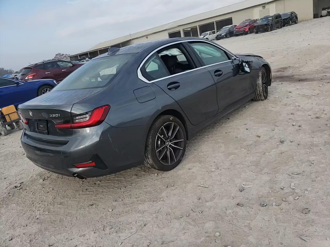 Фото: 3MW5R7J09M8B67663