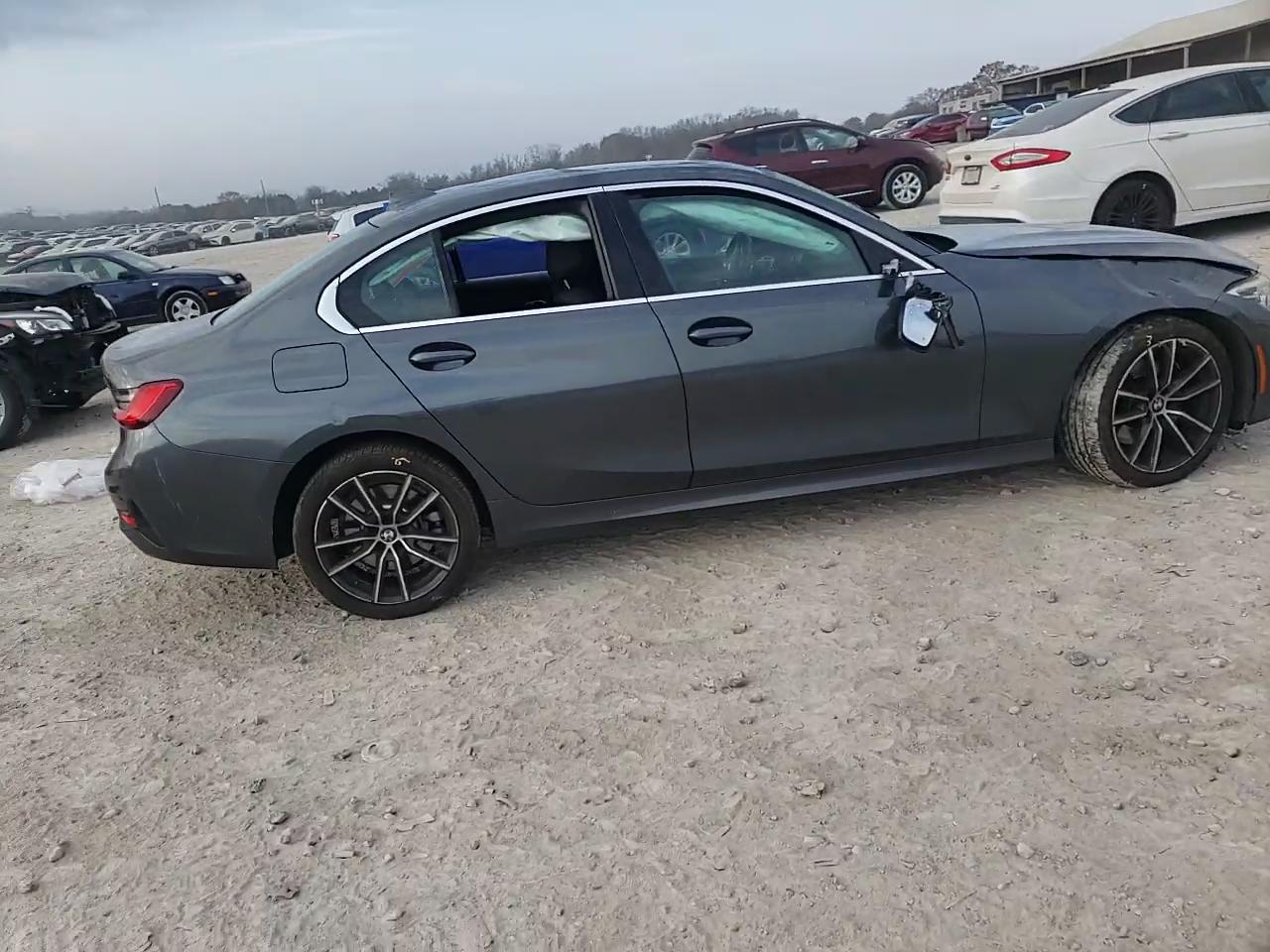 Фото: 3MW5R7J09M8B67663