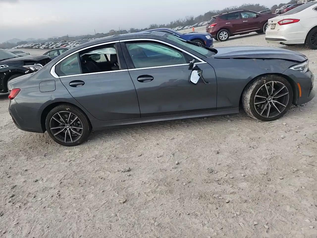 Фото: 3MW5R7J09M8B67663