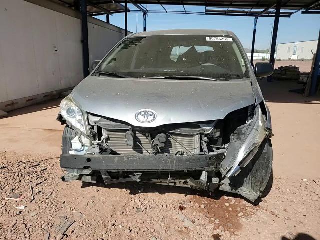 2014 Toyota Sienna VIN: 5TDZK3DC2ES525704 Lot: 90754395