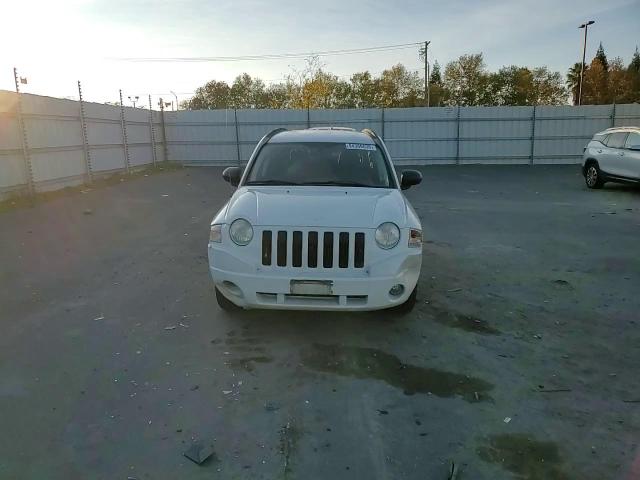2007 Jeep Compass VIN: 1J8FT470X7D378501 Lot: 94366035