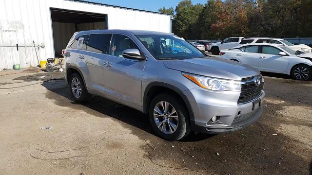 2016 Toyota Highlander Le VIN: 5TDZKRFH8GS176630 Lot: 92232585