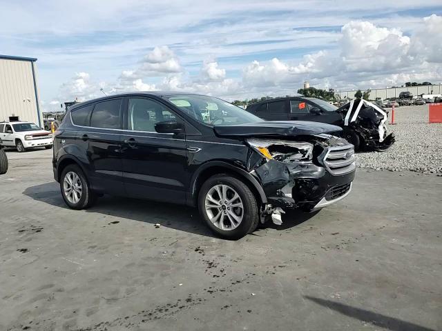 2017 Ford Escape Se VIN: 1FMCU0GD2HUB49343 Lot: 94560675