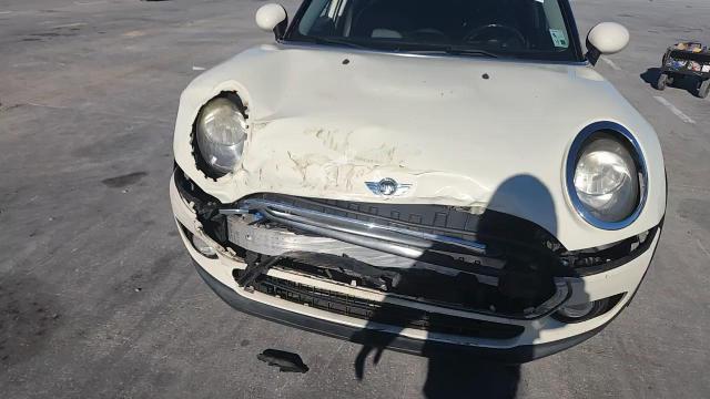 2016 Mini Cooper Clubman VIN: WMWLN5C5XG2E31236 Lot: 90757685