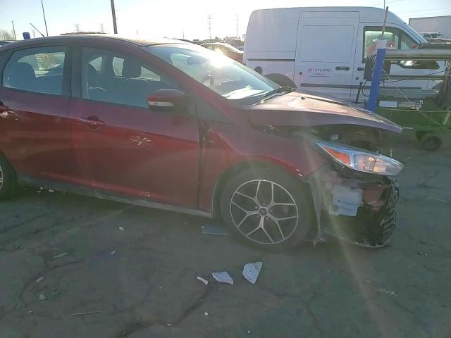 2017 Ford Focus Se VIN: 1FADP3F2XHL332373 Lot: 92730925