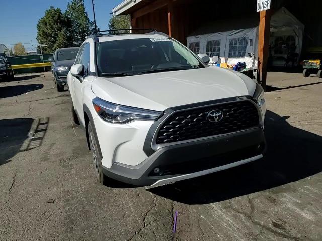2024 Toyota Corolla Cross Xle VIN: 7MUDAABG6RV114096 Lot: 91596405