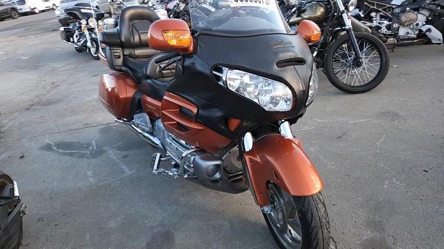 2002 Honda Gl1800 VIN: 1HFSC47042A100800 Lot: 93098075