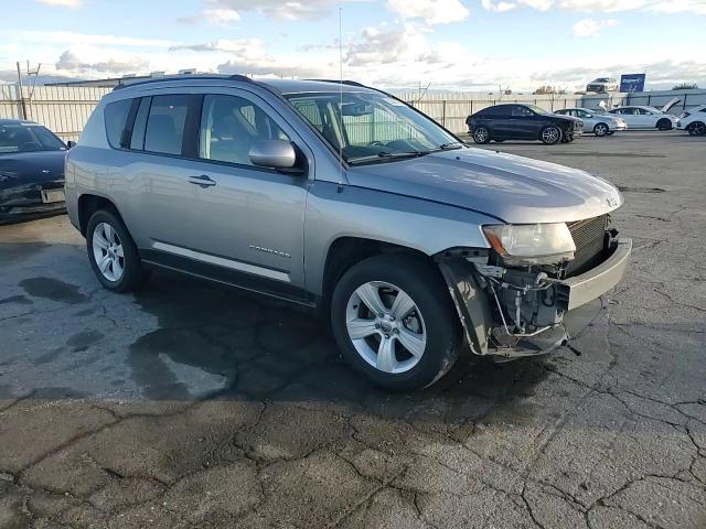 2016 Jeep Compass Latitude VIN: 1C4NJDEB9GD712580 Lot: 93898095