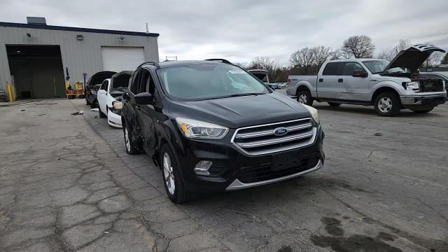 2017 Ford Escape Se VIN: 1FMCU0GD7HUE46446 Lot: 93095875