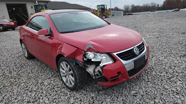 2007 Volkswagen Eos 2.0T Luxury VIN: WVWFA71F57V031809 Lot: 93933735