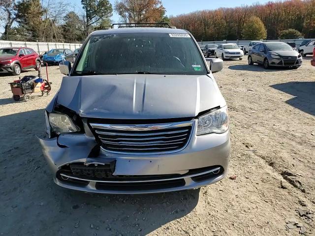 2015 Chrysler Town & Country Touring VIN: 2C4RC1BG3FR608639 Lot: 93205255