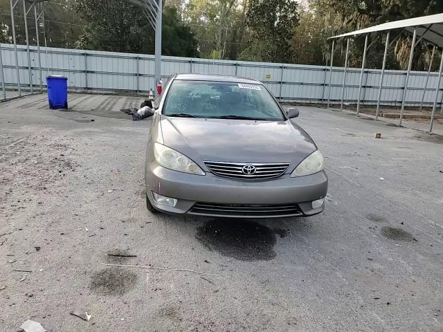 2005 Toyota Camry Le VIN: 4T1BE30K15U993792 Lot: 94469355