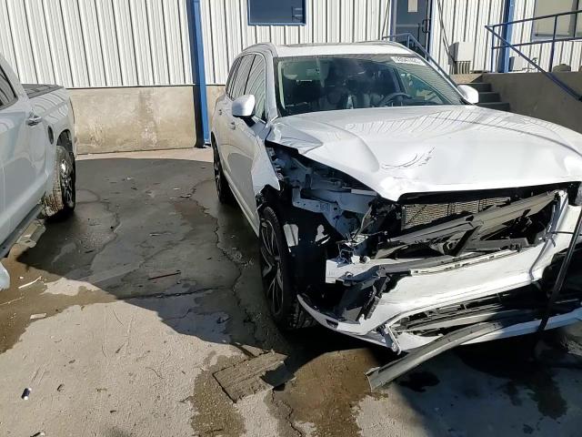 2022 Volvo Xc90 T6 Momentum VIN: YV4A22PK0N1810390 Lot: 93047425