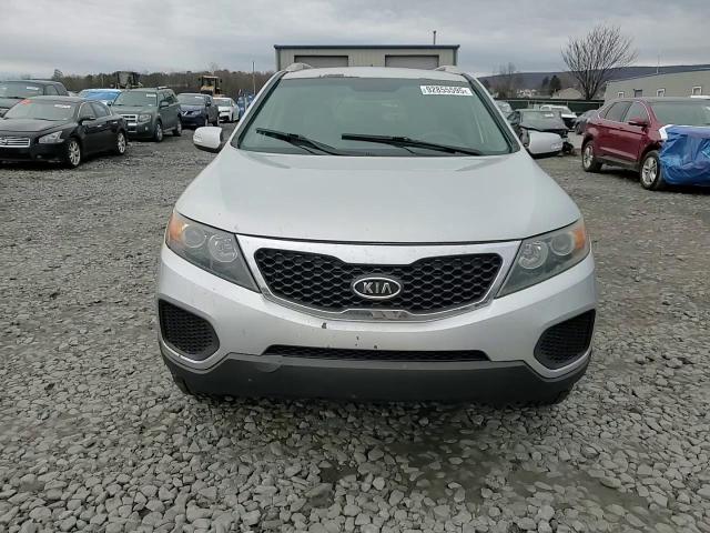 2013 Kia Sorento Lx VIN: 5XYKTDA2XDG319283 Lot: 92855595