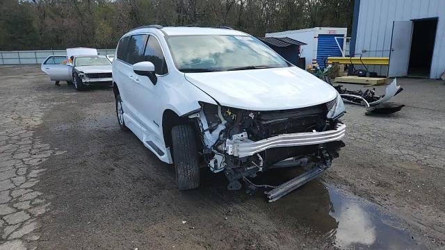 2021 Chrysler Voyager Lxi VIN: 2C4RC1DGXMR558221 Lot: 71544405