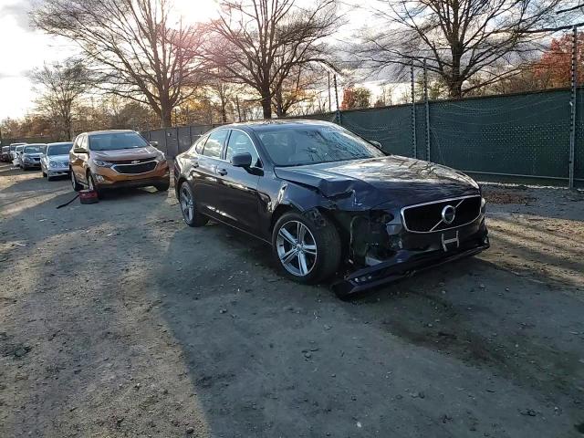 2017 Volvo S90 T5 Momentum VIN: YV1102AK1H1003585 Lot: 92341795