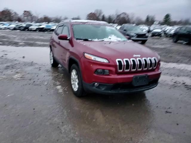 2016 Jeep Cherokee Latitude VIN: 1C4PJMCB0GW340370 Lot: 92268885