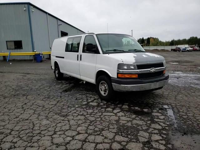 2008 Chevrolet Express G3500 VIN: 1GCHG39K081133495 Lot: 90361525