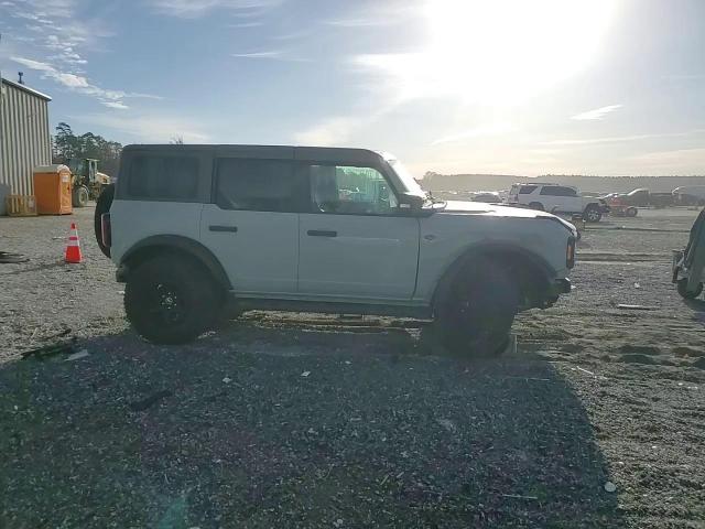 2023 Ford Bronco Base VIN: 1FMEE5DP4PLB17967 Lot: 92592335