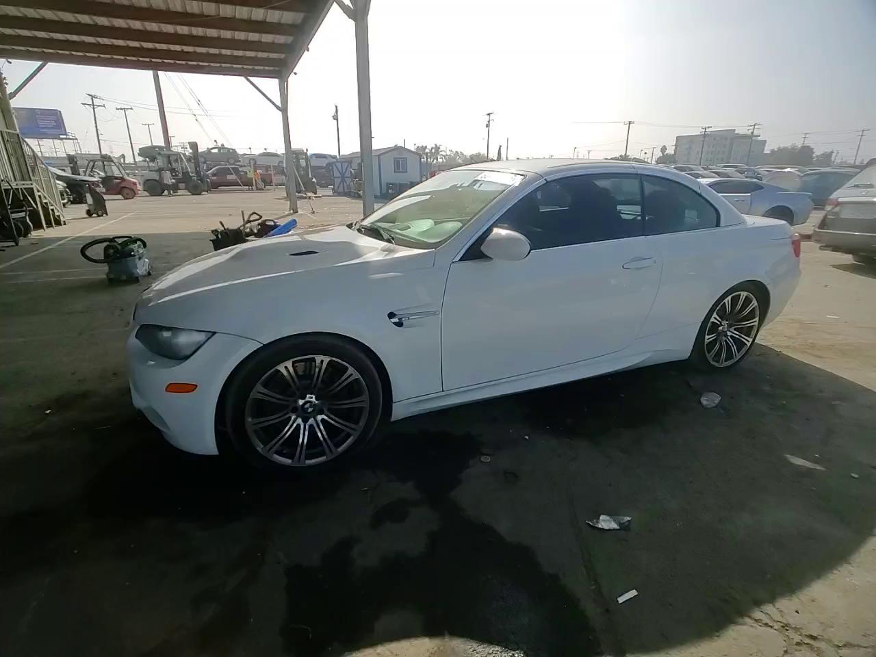 Фото: WBSDX9C52DE785275