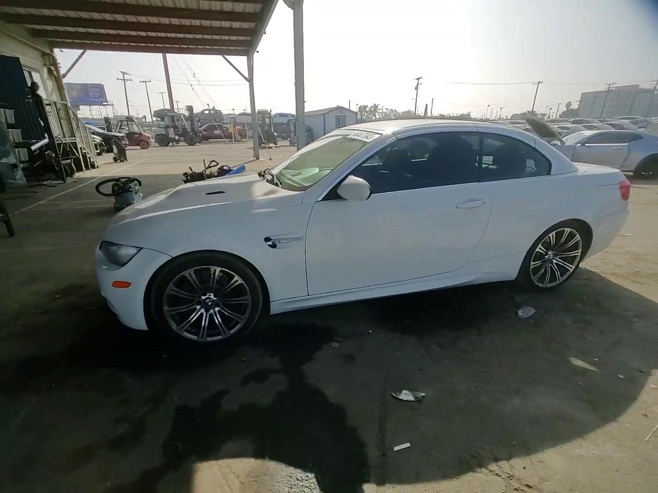 Фото: WBSDX9C52DE785275