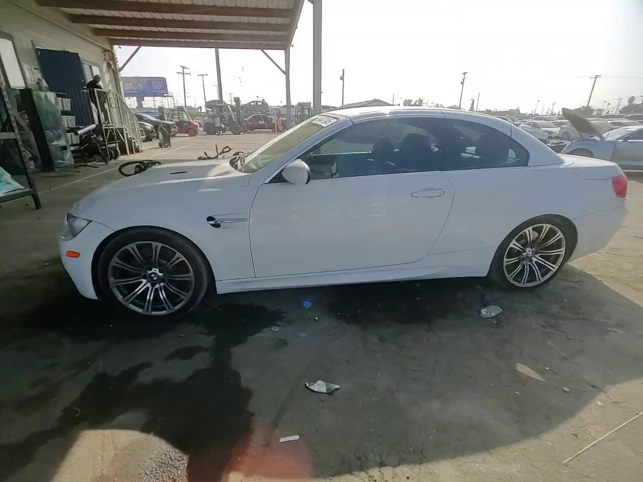 Фото: WBSDX9C52DE785275