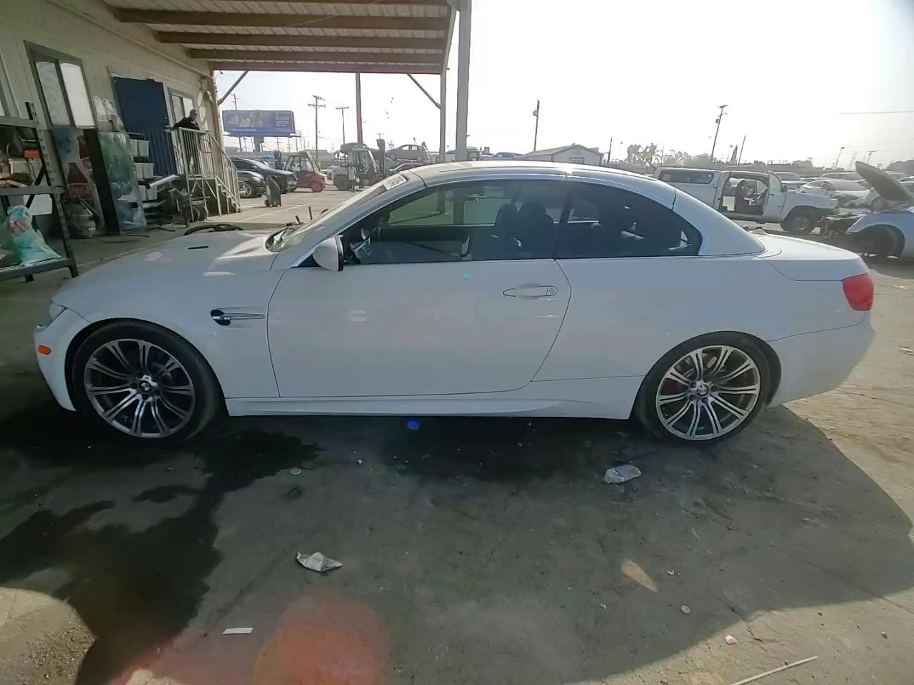 Фото: WBSDX9C52DE785275