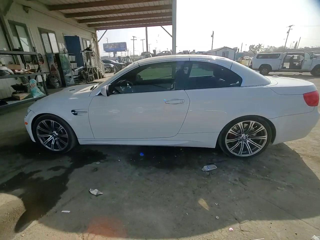 Фото: WBSDX9C52DE785275