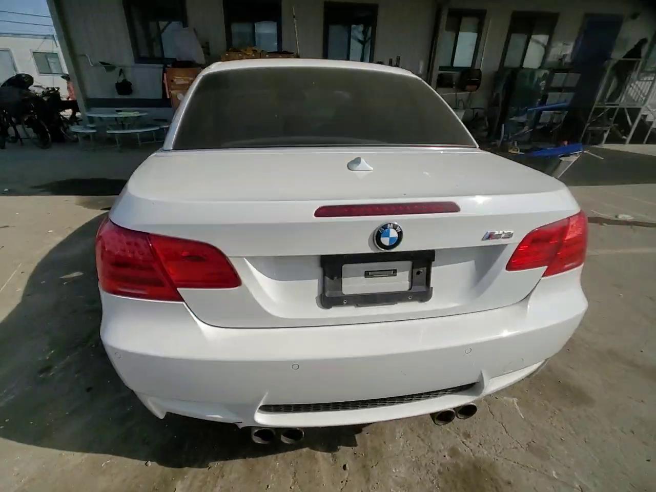 Фото: WBSDX9C52DE785275