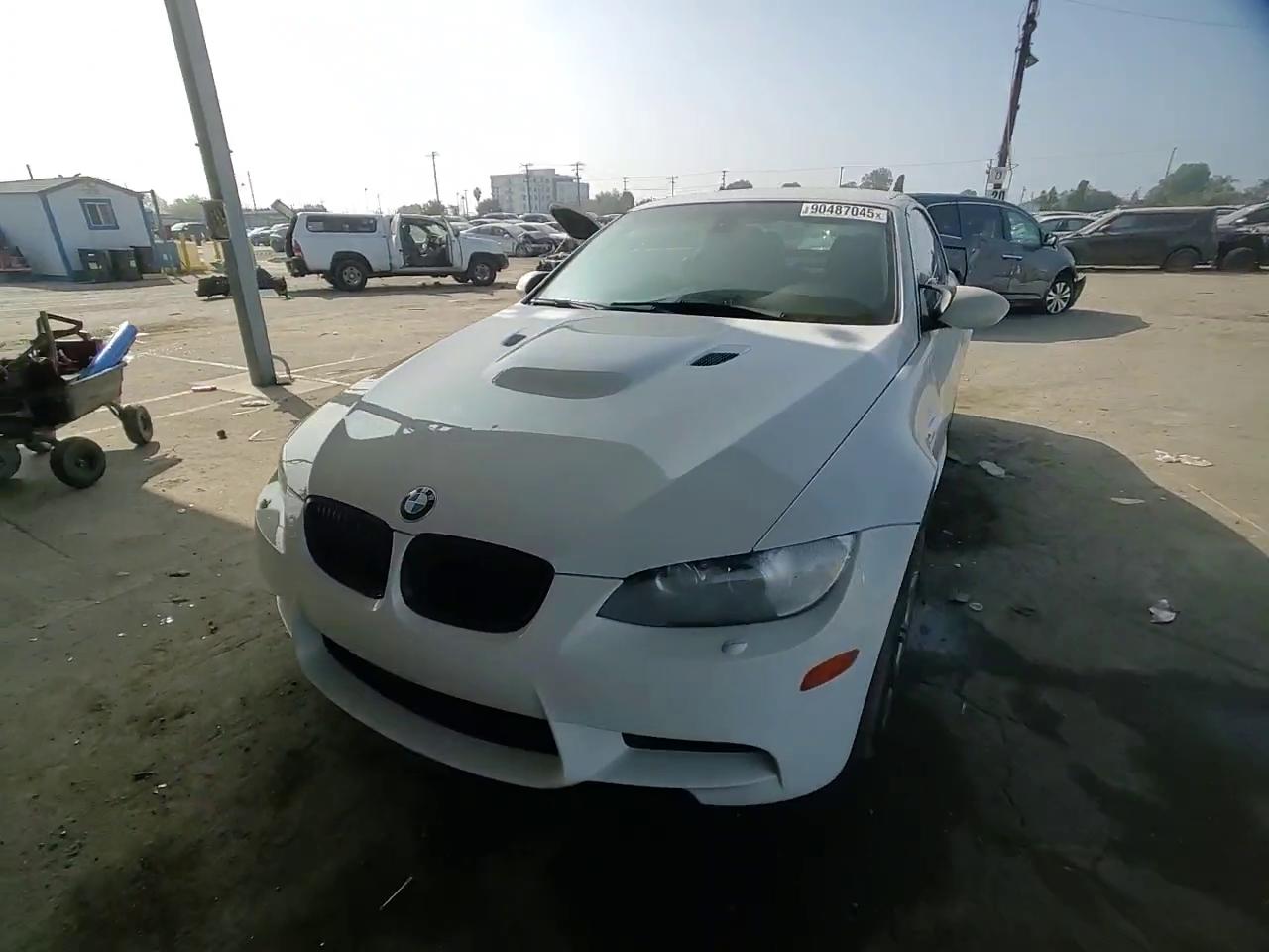 Фото: WBSDX9C52DE785275