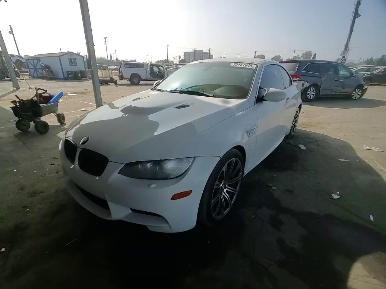 Фото: WBSDX9C52DE785275