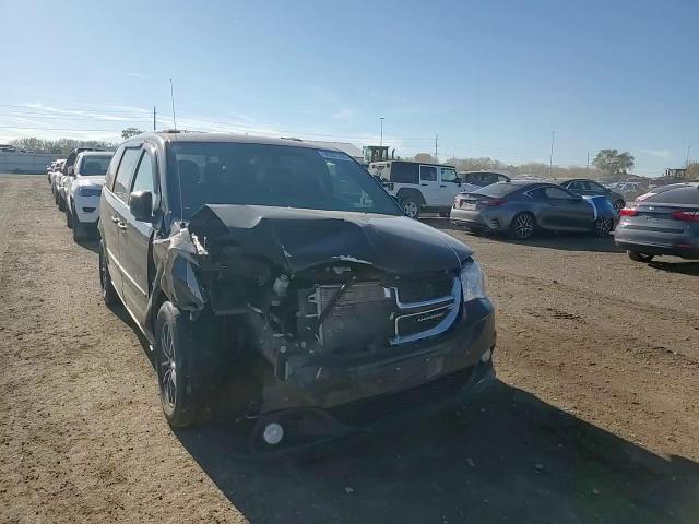 2017 Dodge Grand Caravan Sxt VIN: 2C4RDGCG2HR562514 Lot: 90591785