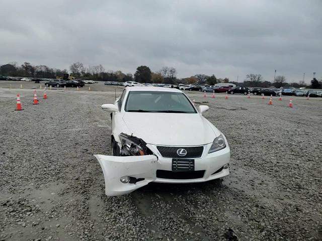 2015 Lexus Is 250 VIN: JTHFF2C24F2532364 Lot: 91816285