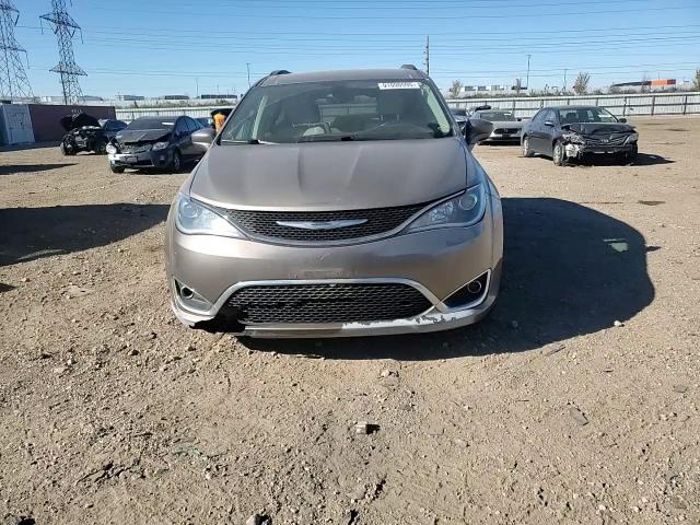 2017 Chrysler Pacifica Touring L VIN: 2C4RC1BG5HR536894 Lot: 91090595