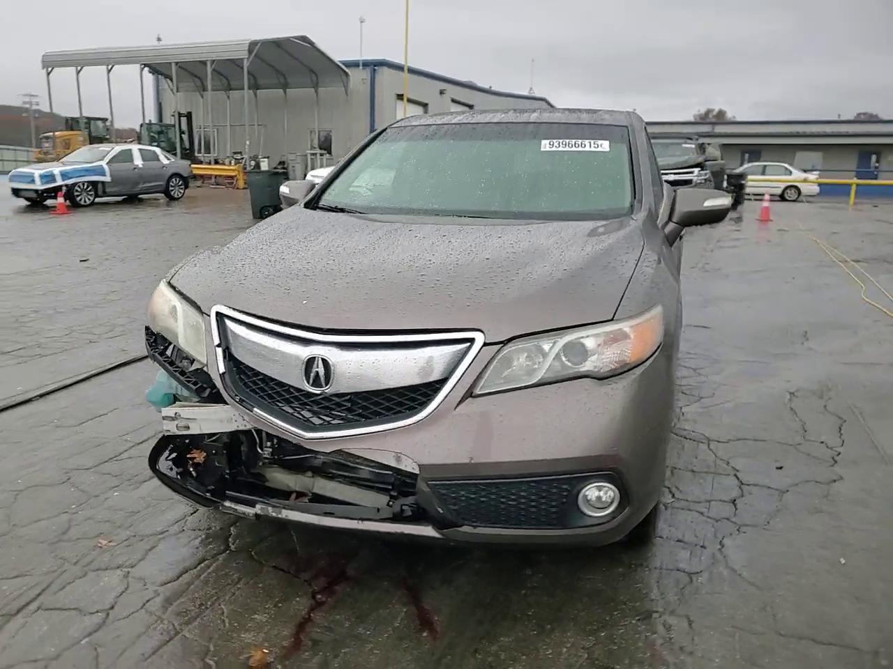 Фото: 5J8TB3H56DL003841