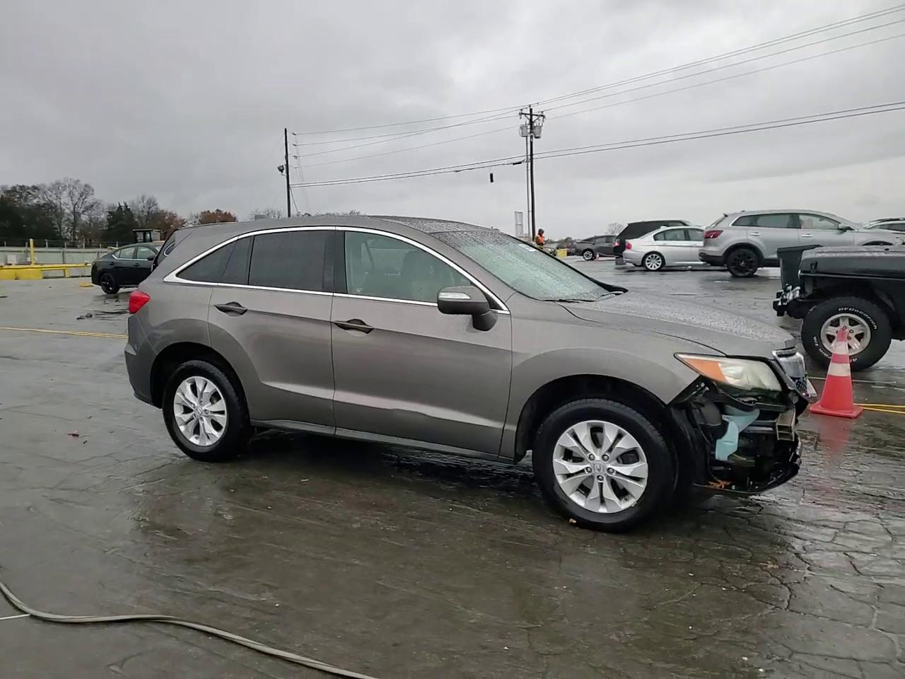 Фото: 5J8TB3H56DL003841