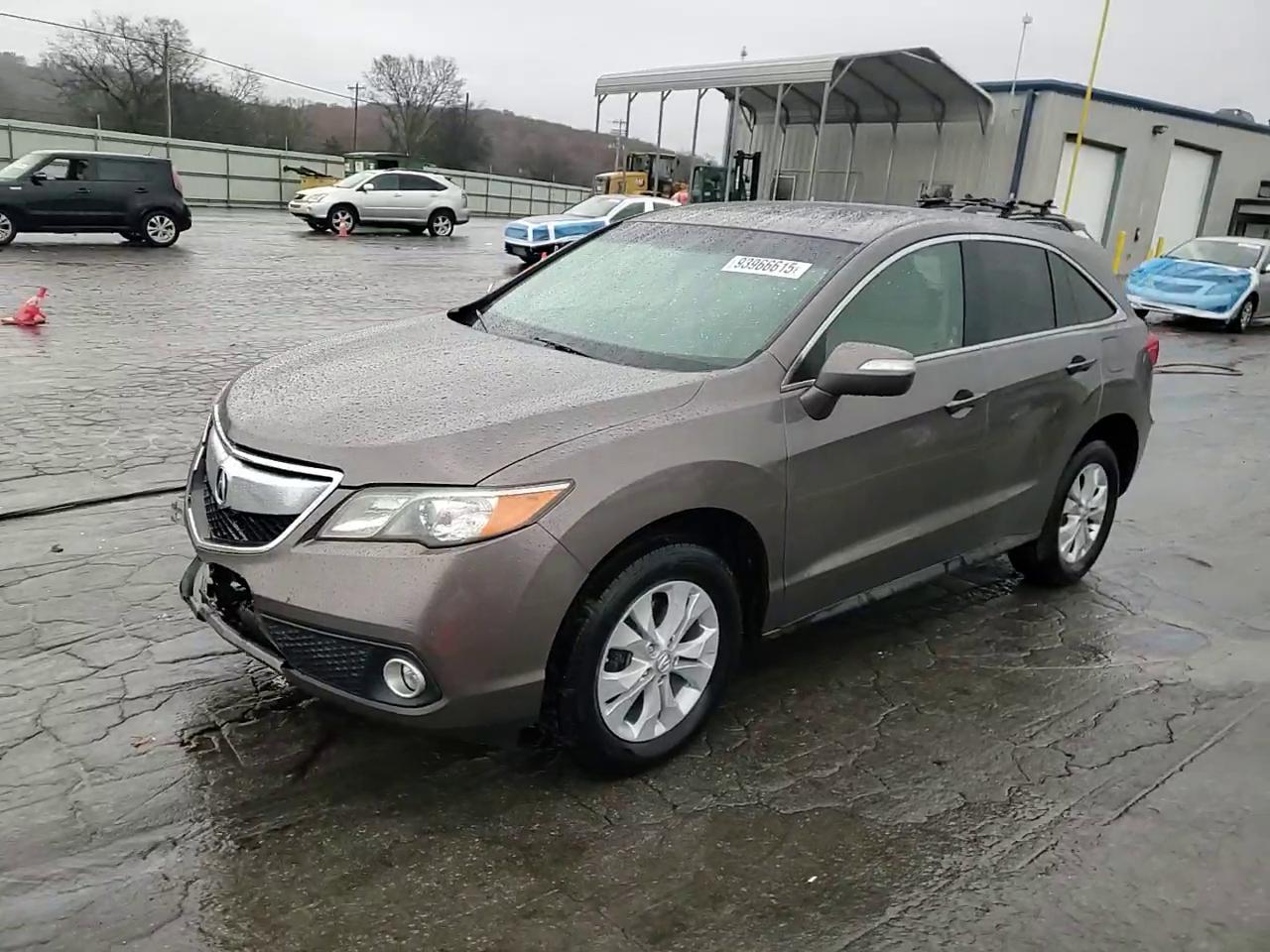 Фото: 5J8TB3H56DL003841