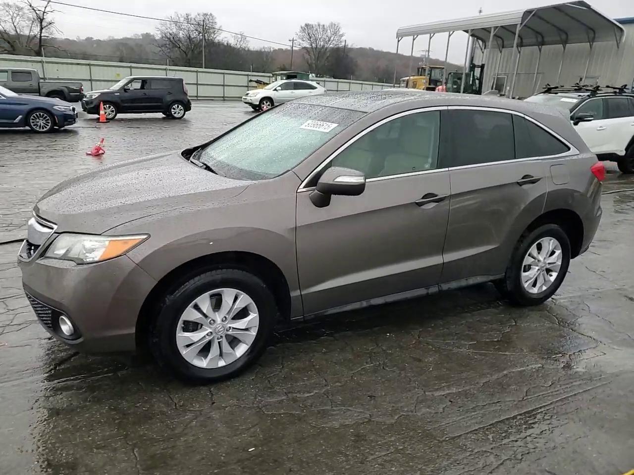 Фото: 5J8TB3H56DL003841