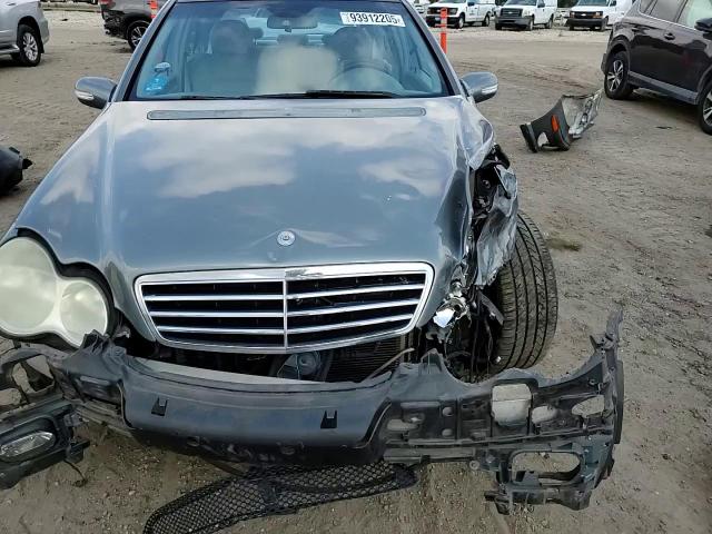 2005 Mercedes-Benz C 230K Sport Sedan VIN: WDBRF40J15F669676 Lot: 93912205