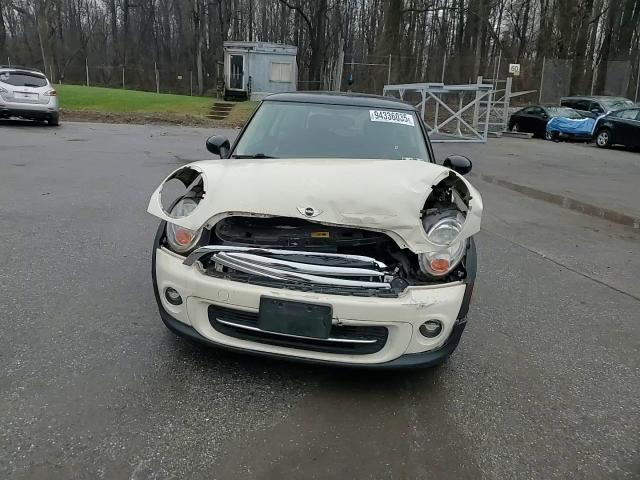 2013 Mini Cooper VIN: WMWSU3C52DT678417 Lot: 94336035