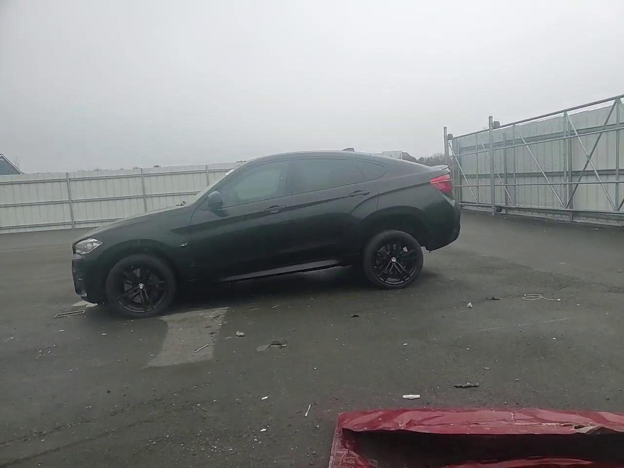 Фото: 5YMKW8C50G0R43780